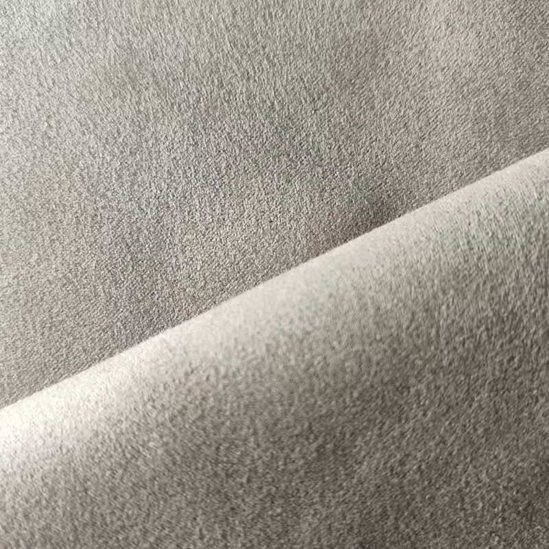 หนังนิ่ม เสื้อผ้าบุรุษและสตรี